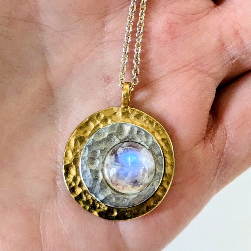Sterling Silver RAINBOW MOONSTONE Cabachon Layered Disc Pendant Necklace 18"